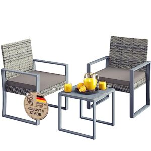 Casaria® Balkonmöbel Set WPC Tisch 160kg Belastbarkeit Polyrattan 2 Stühle Auflagen höhenverstellbare Füße Outdoor Wetterfest Garten Balkon Möbel Lounge Grau