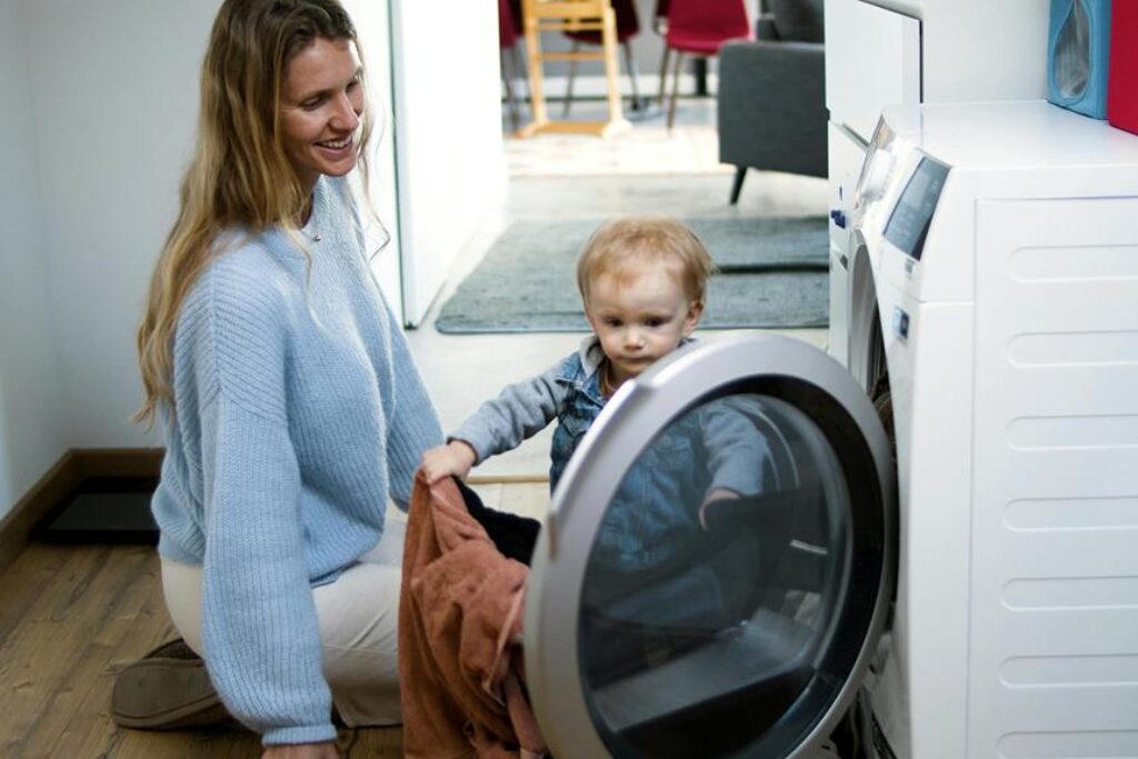 Auswahl der richtigen Babykleidung, um Überhitzung zu vermeiden